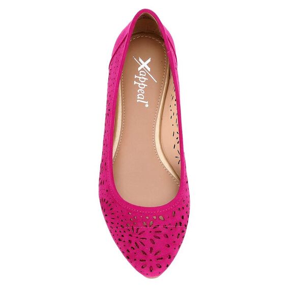 XAPPEAL Womens 'Adilene' Perforated Slip On Flats - Picture 6 of 7